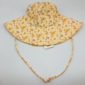 LACK OF COLOR Holiday Bucket Hat in Peach Bloom 🌼
